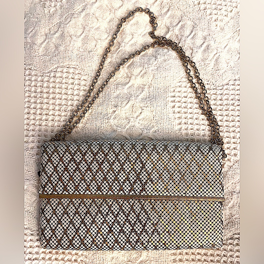 Whiting & Davis 1960’s White/Gold Mesh Envelope Vintage Clutch Purse